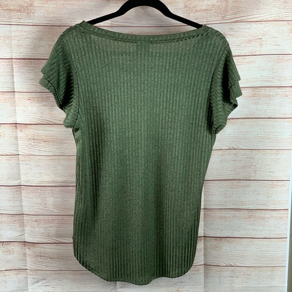 Worthington Vertical Stipe Top - Picture 2 of 4